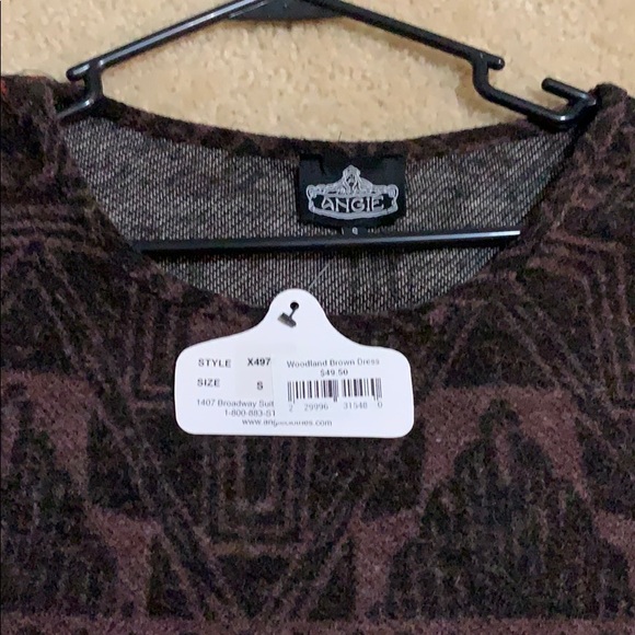 Boutique Aztec pattern dress - Picture 3 of 3